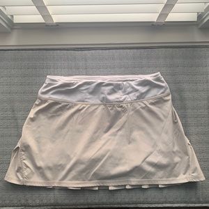 Lululemon Pace Setter Skirt Dune White Size 4